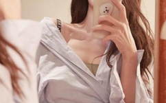 亚州久久久久区1区2少妇